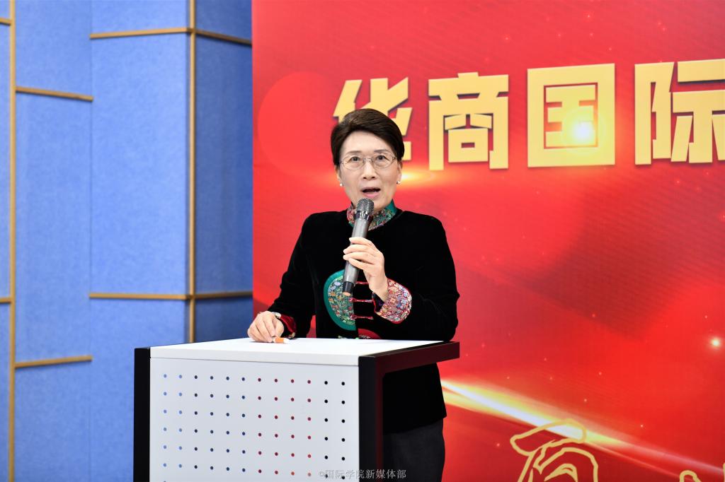 余惠芬经理